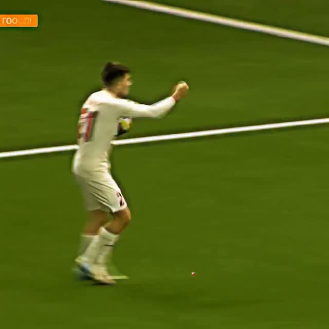 🇰🇿Қазақстан премьер-лигасының үздіктеріне қарсы өткен ойынның қай кездесуі есіңізде қалды?

@fc_elimai