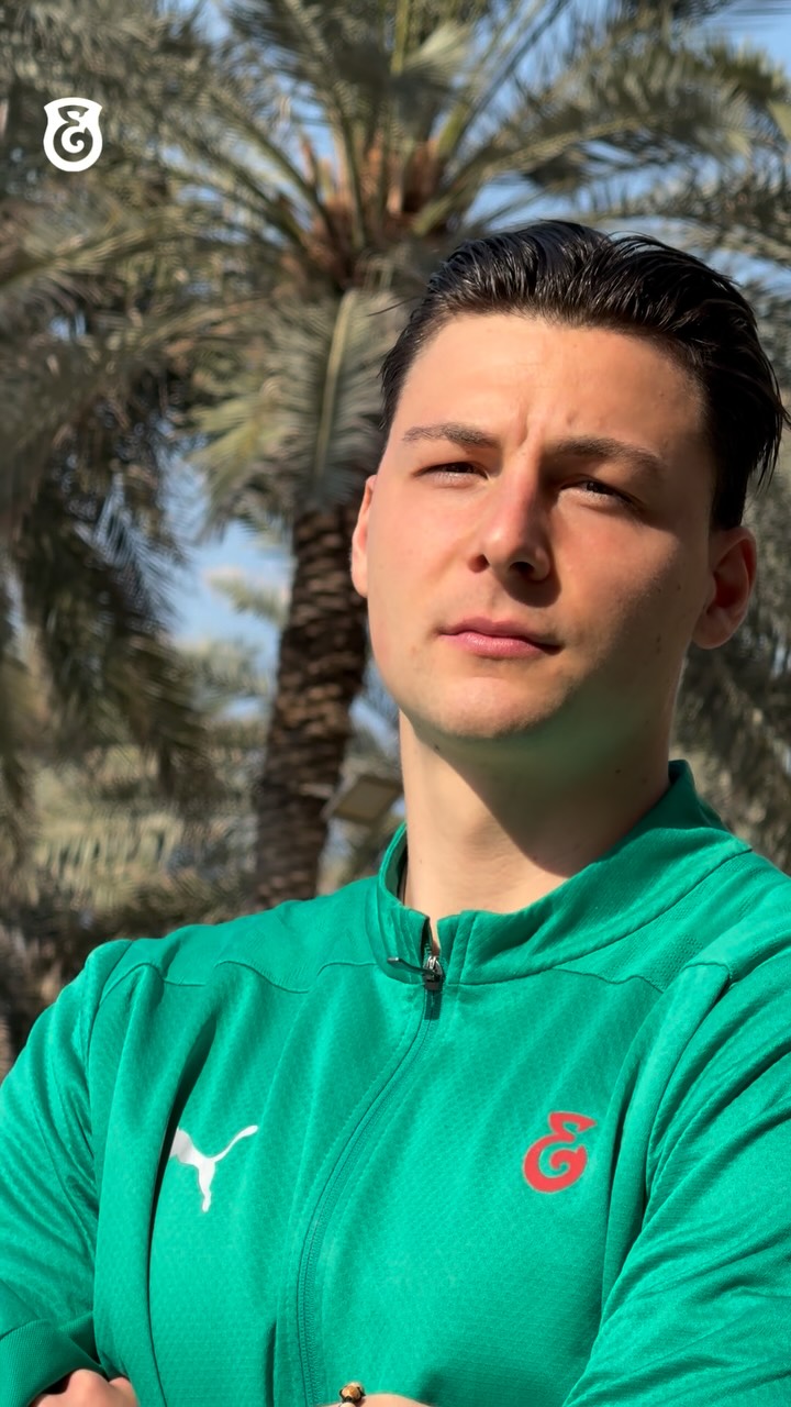 🇭🇷 Marin je s nama!

Елімай футбол клубының қатарын өткен маусымның ортасында толықтырған орталық қорғаушы Марин Беланчич өз орнын сақтап қалды. Соңғы рет Босния премьер лигасында доп тепкен ойыншы Елімай сапына еркін агент ретінде қосылған болатын. Мансабының басым бөлігін Хорватия біріншілігінде өткізген Марин «Цибалия», «Хайдук» сынды ірі клубтарда ойнаған. 24 жастағы қорғаушы Семейлік ұжым үшін 531 минут алаңда өткізді. Марин, Семейліктердің үміті сенің қолыңда!

Марин Беланчич бізбен бірге!

@fc_elimai